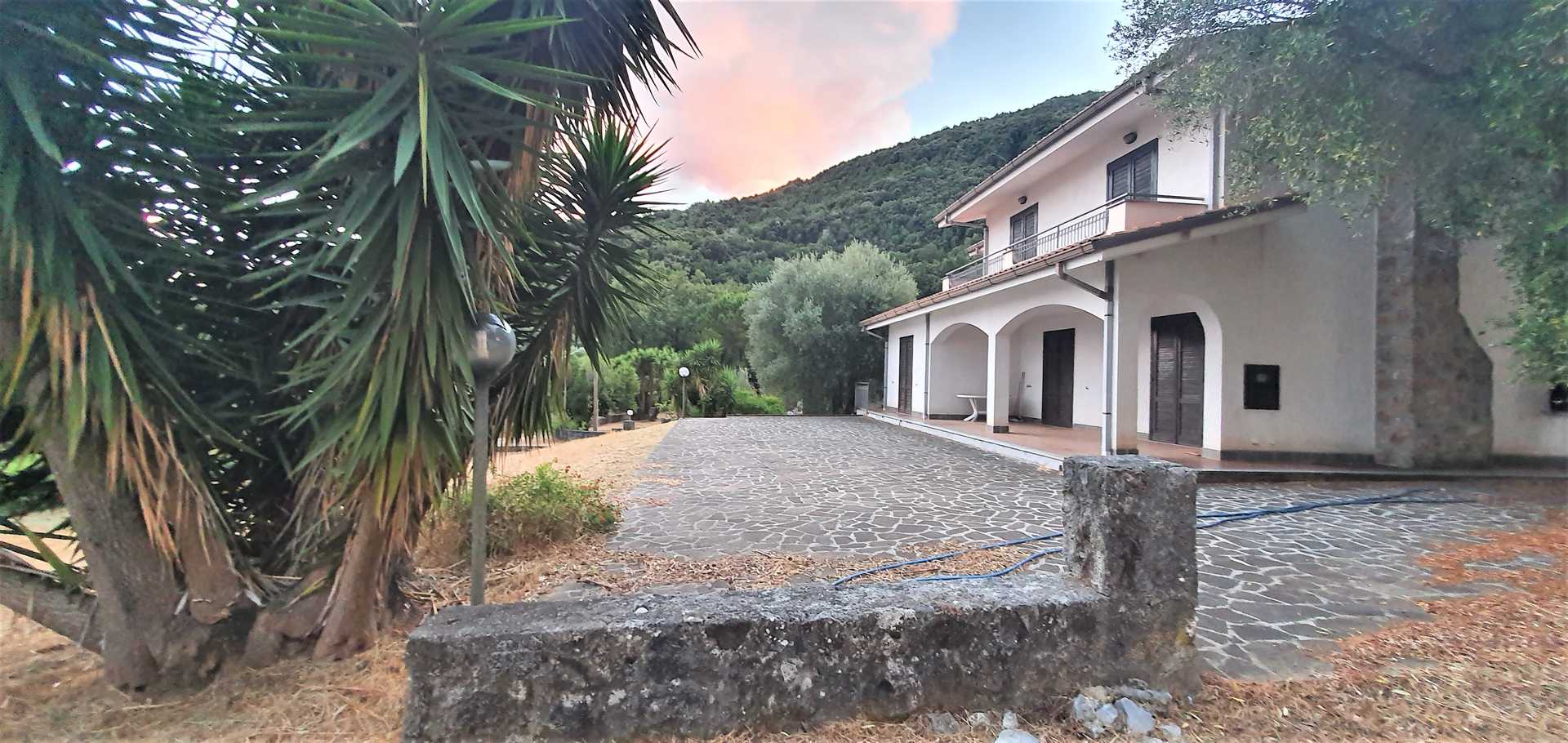 σπίτι σε San Giovanni a Piro, Campania 11303234