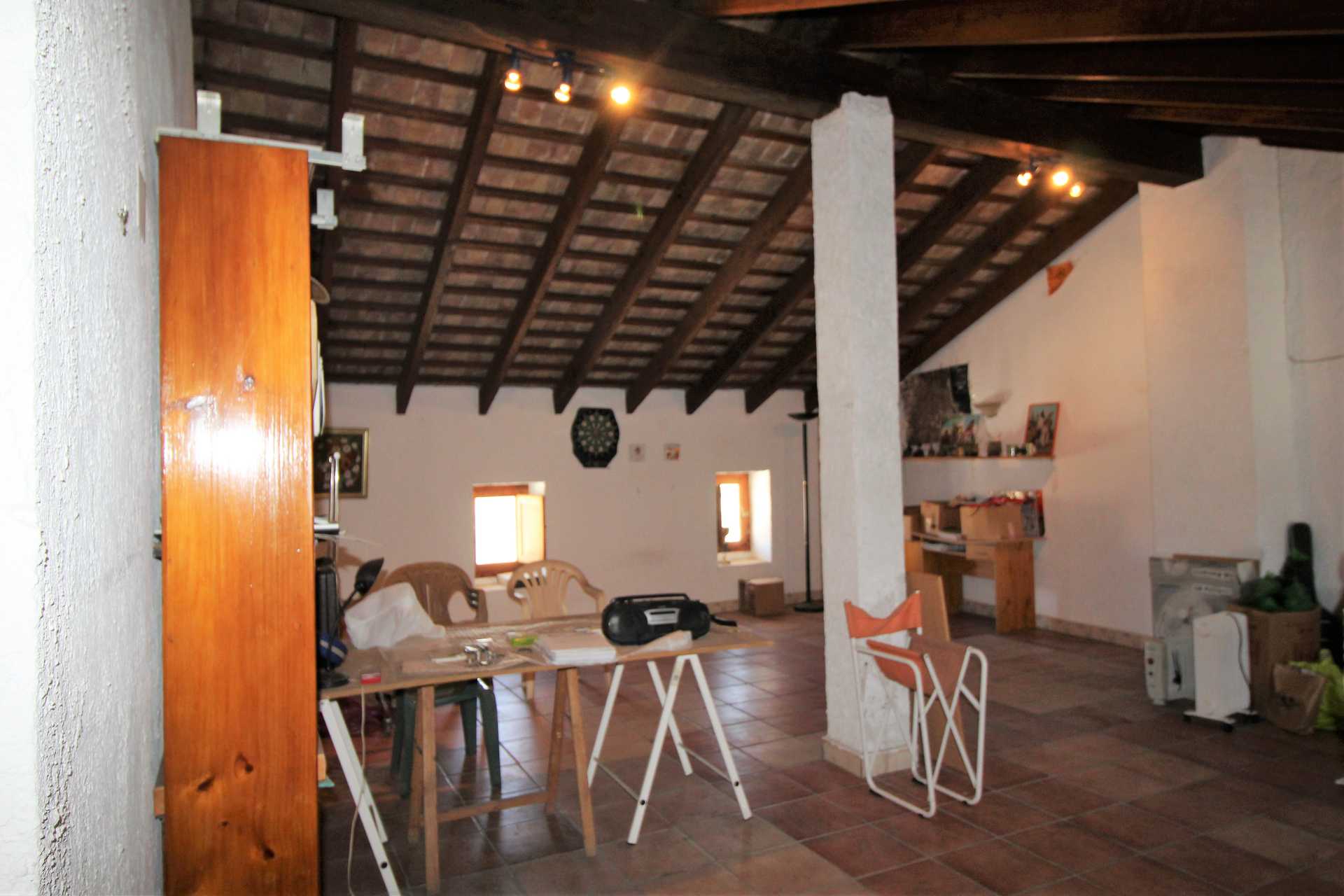 House in La Pobla de Vallbona, Comunidad Valenciana 11303474