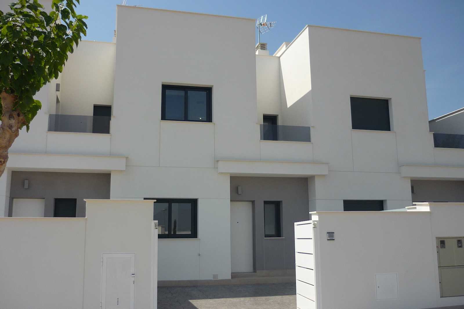House in Pilar de la Horadada, Comunidad Valenciana 11303970