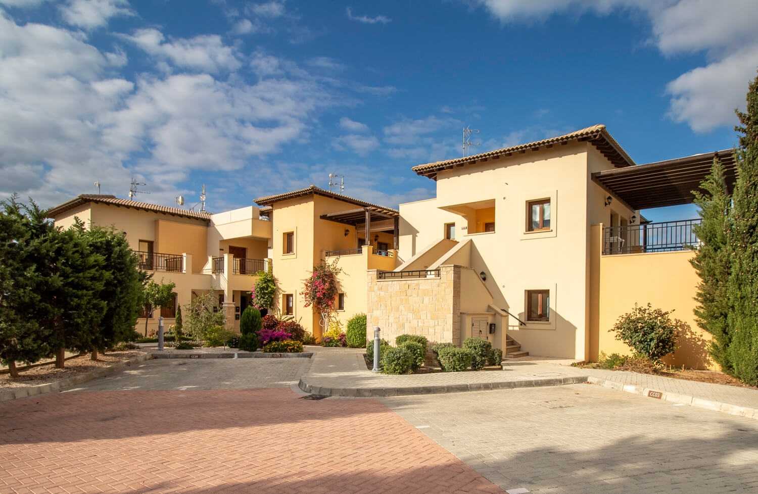 Condominium in Agia Marinouda, Pafos 11304794