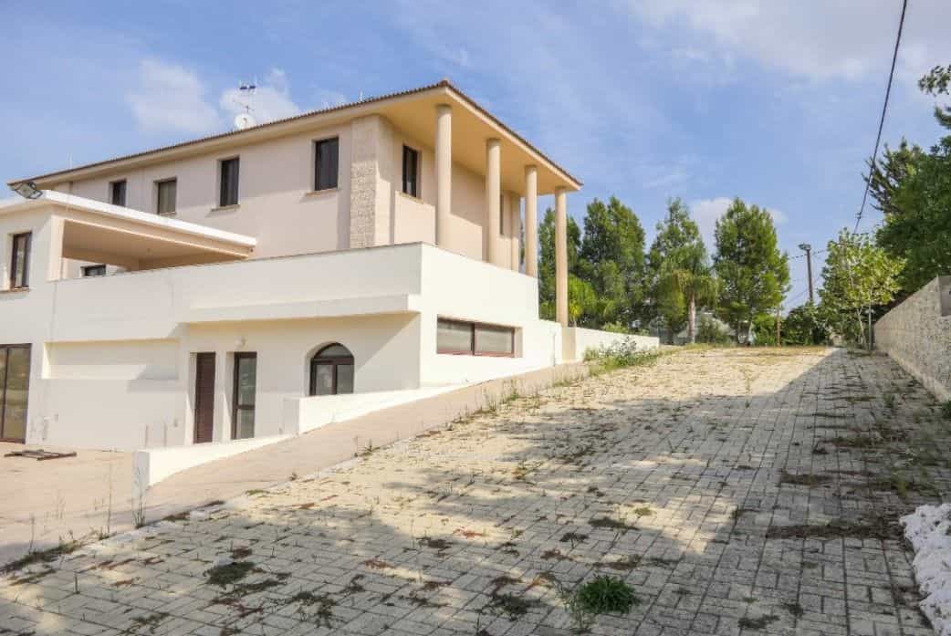 rumah dalam Dali, Nicosia 11304938