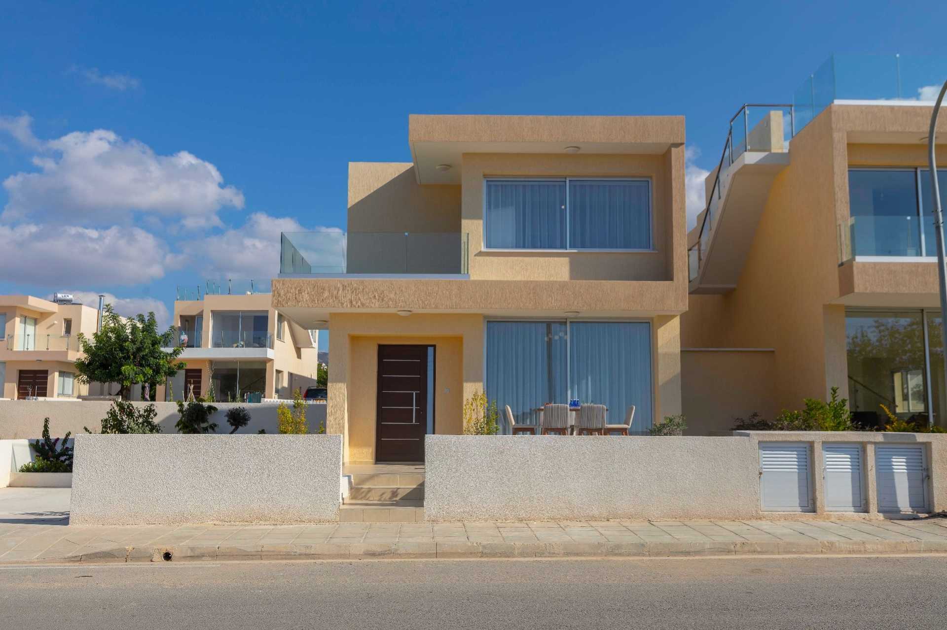 Huis in Paphos, Baf 11305053