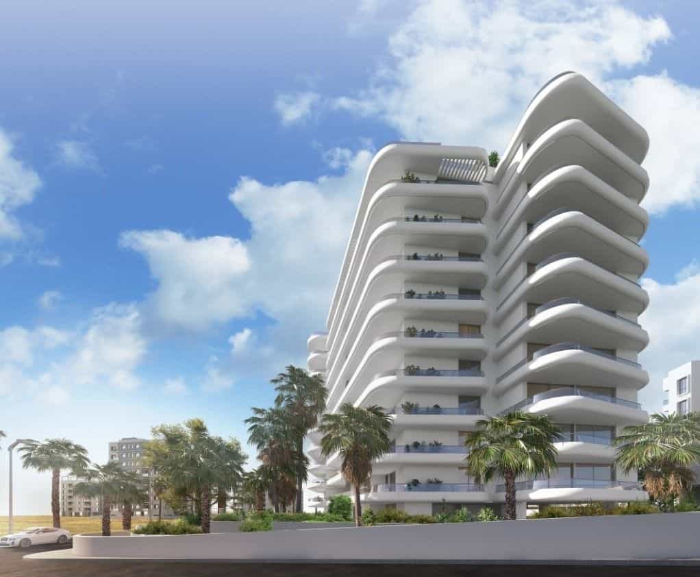 Condominium in Larnaca, Larnaca 11305096
