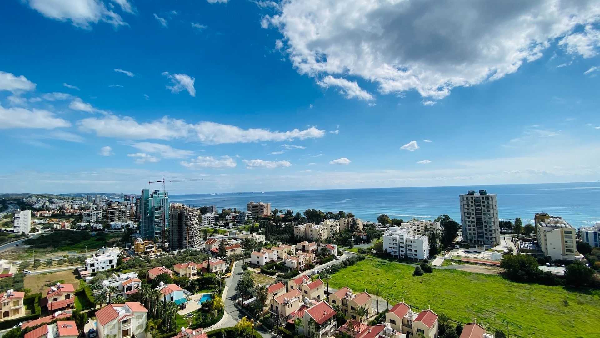 Condominium dans Mouttagiaka, Limassol 11305233