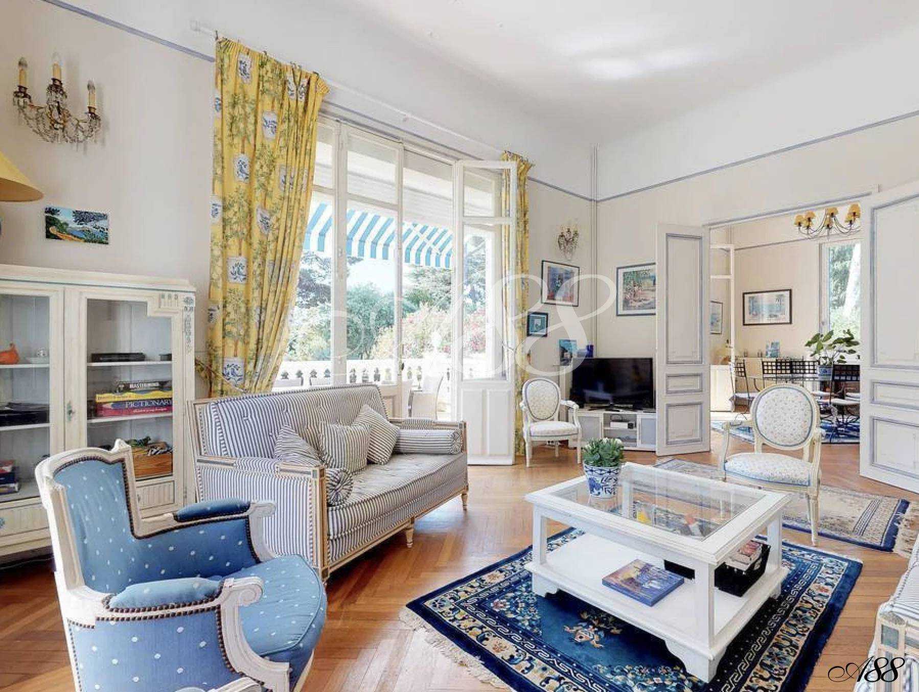 casa no Boulouris-sur-Mer, Provença-Alpes-Costa Azul 11308166