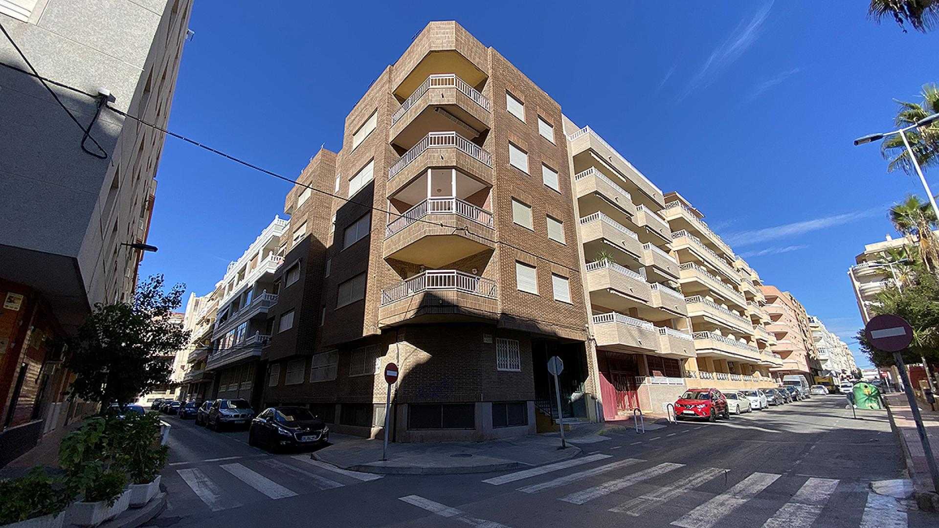 Condominium in El Tocino, Valencia 11310886