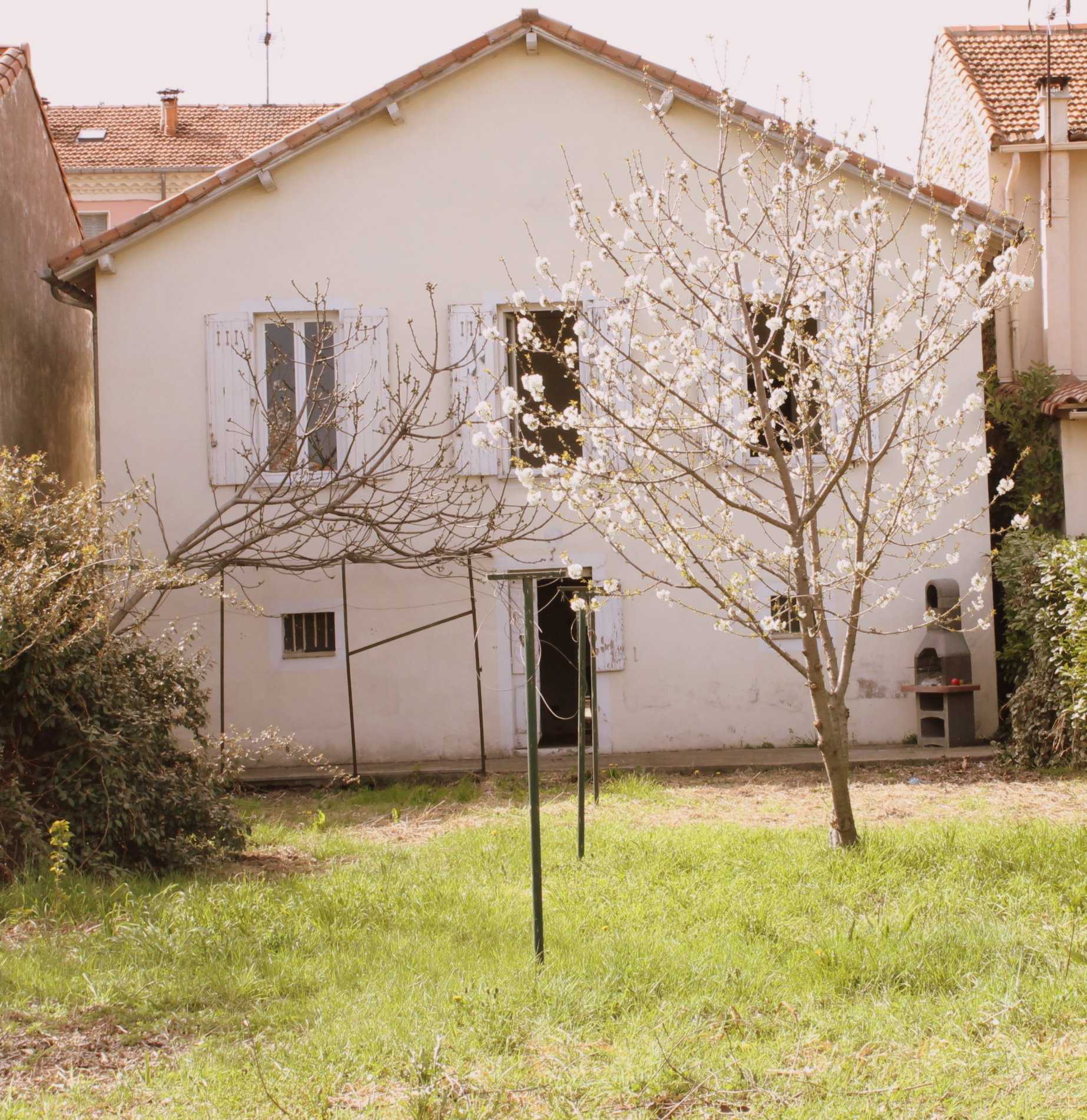 집 에 Alès, Gard 11313160