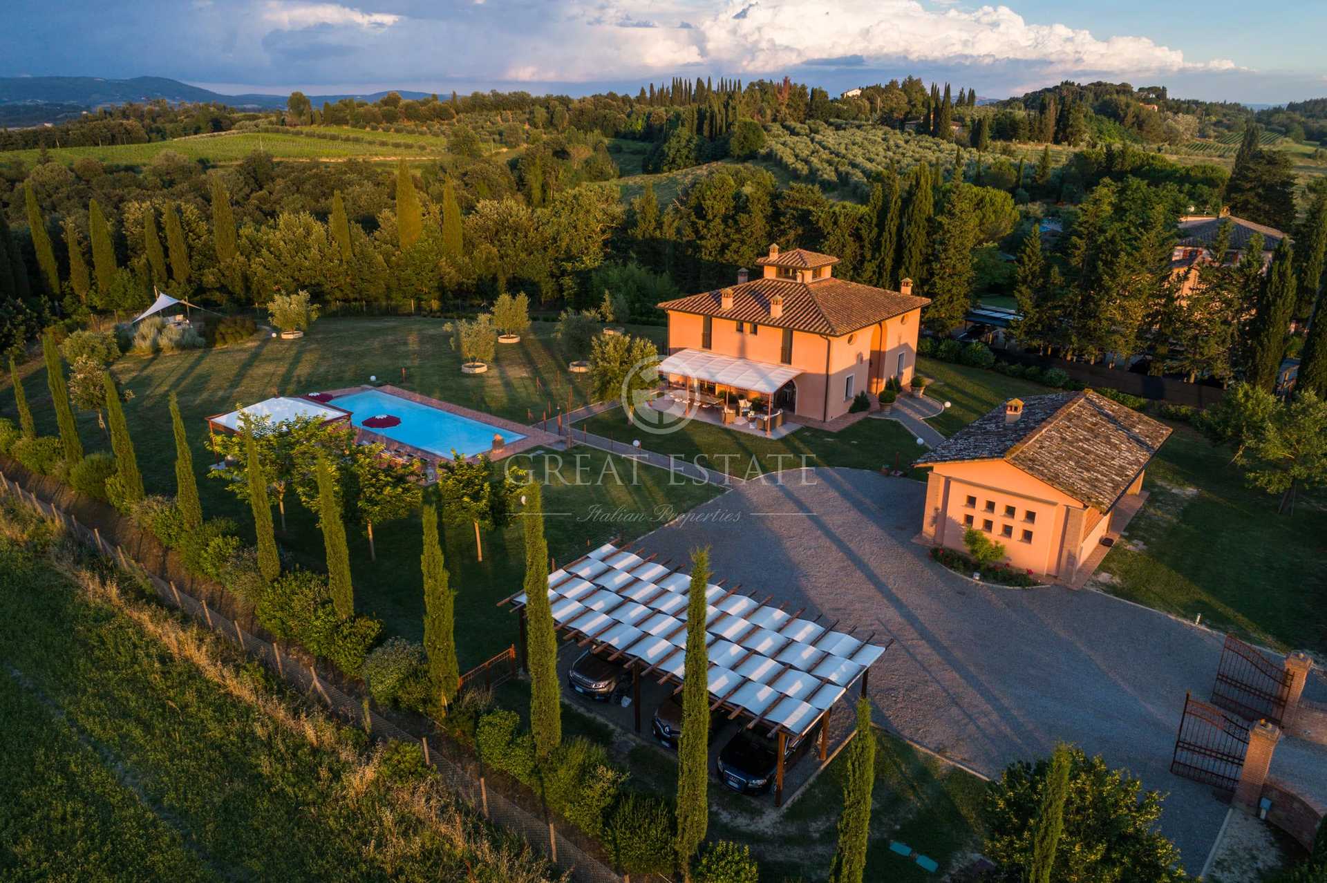 жилой дом в Laiatico, Tuscany 11313496