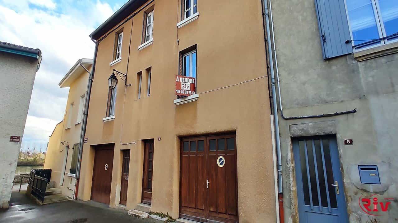loger dans Condrieu, Auvergne-Rhône-Alpes 11314584