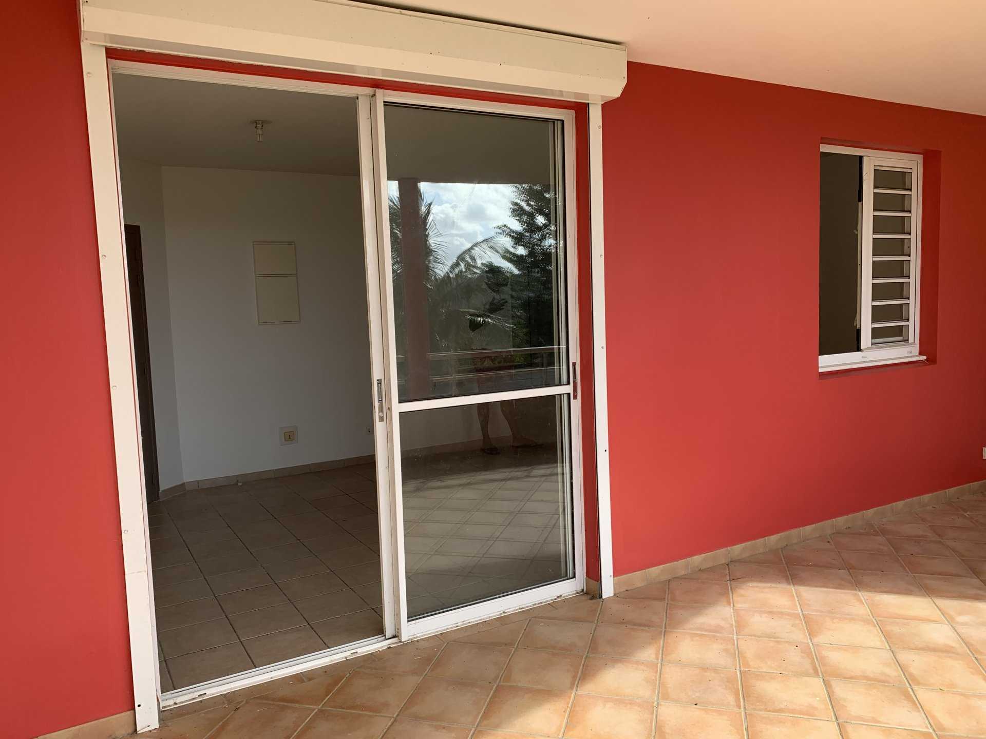 Condominio en Ducos, Martinique 11314600