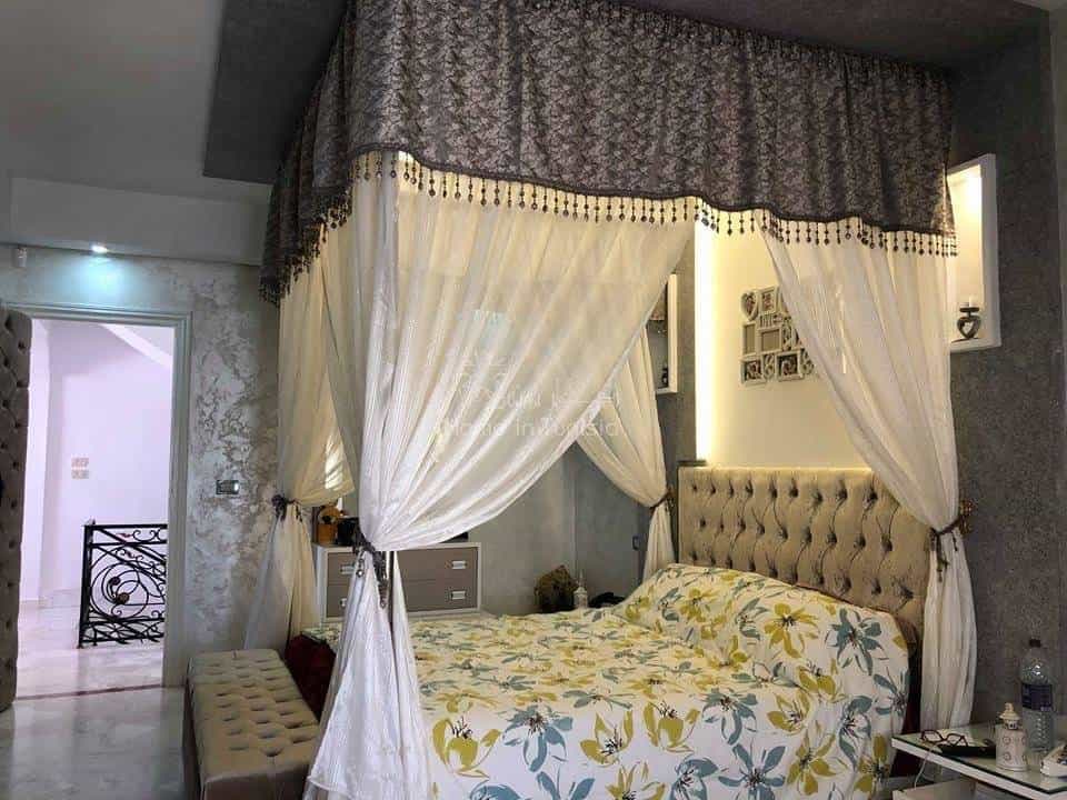 Rumah di Zaouiet Sousse, Sousse 11318277