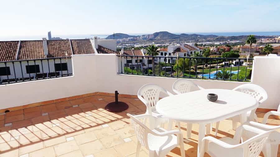 Condominium in La Vila Joiosa, Comunidad Valenciana 11320025