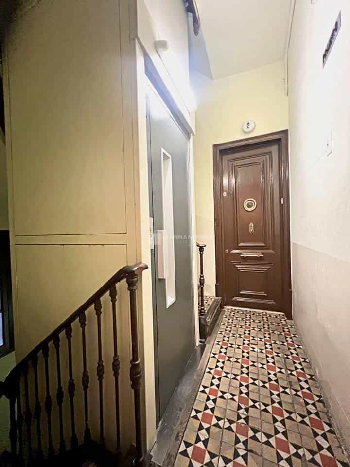 公寓 在 Barcelona, Cataluña 11320669