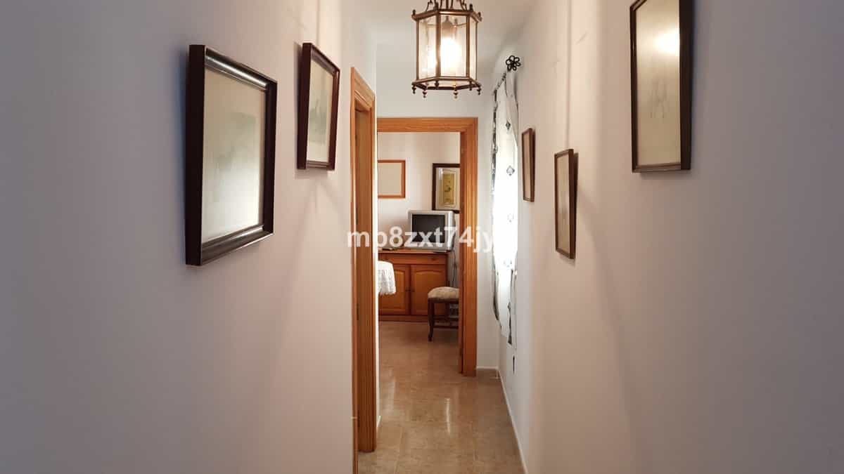 公寓 在 Torre del Mar, Andalucía 11321032