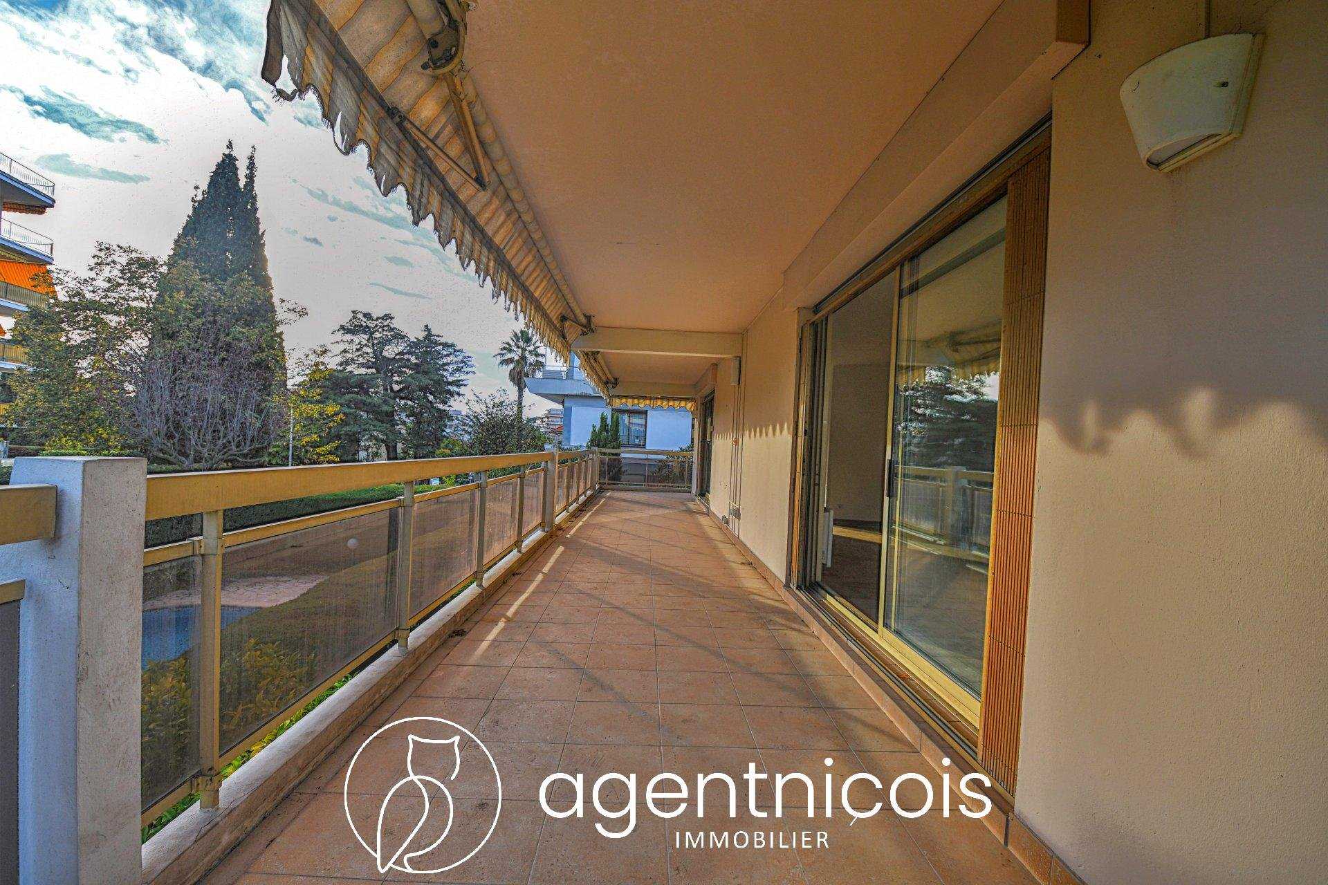 Condominium in Nice, Alpes-Maritimes 11321118