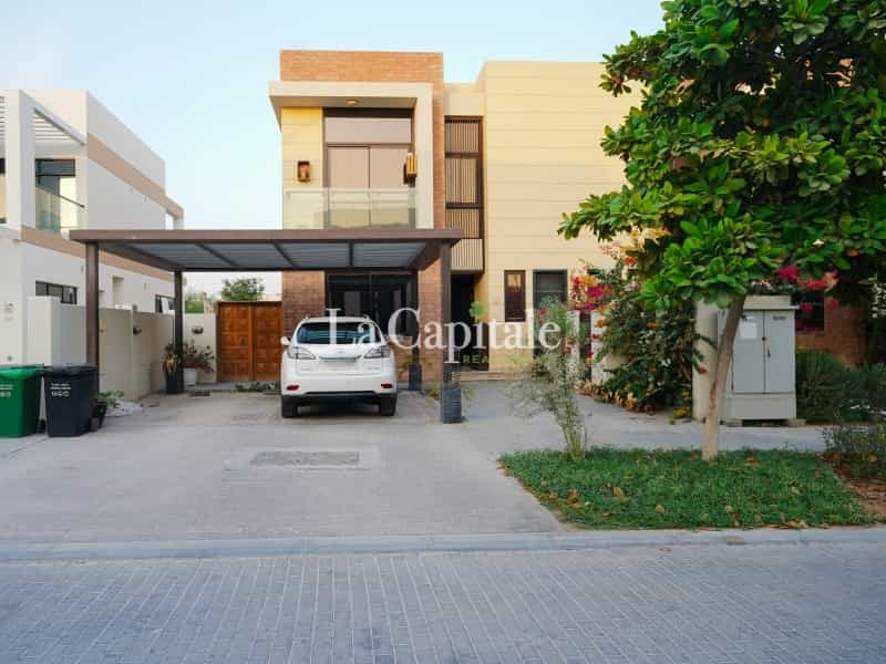 Talo sisään "Ud al Bayda", Dubai 11321328
