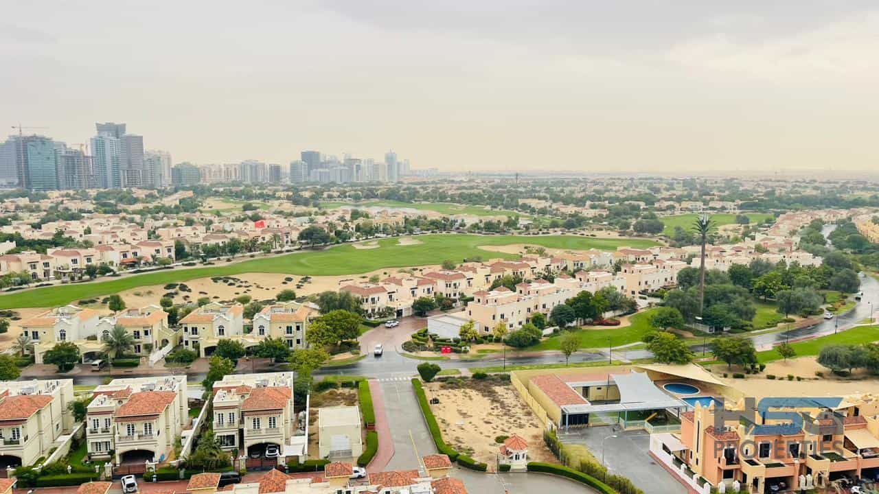 Condominio en Warisán, Dubái 11321434