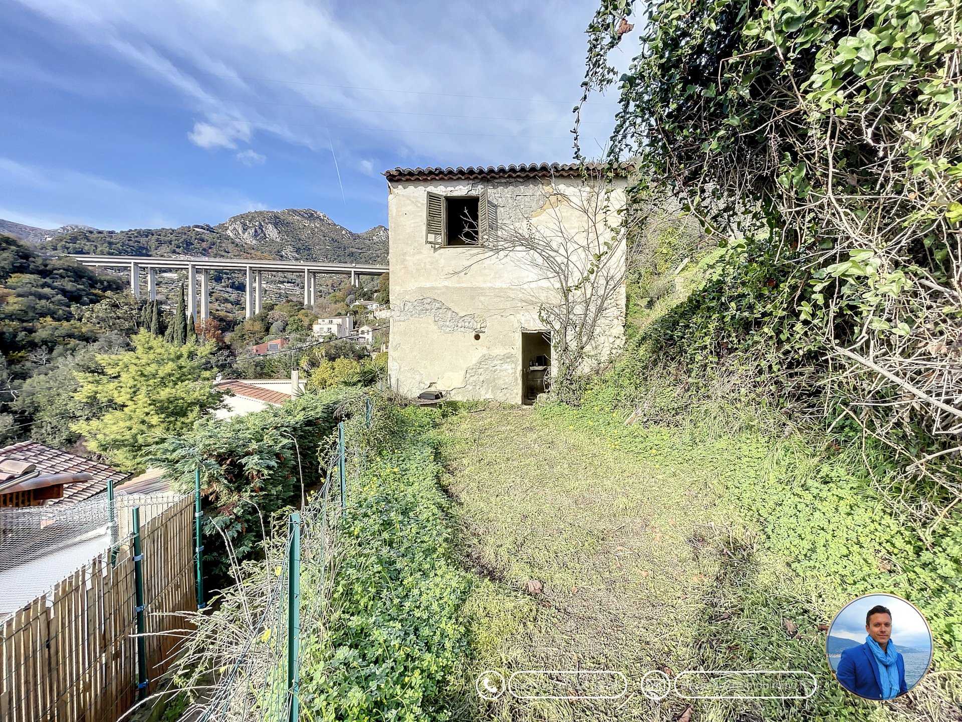 casa en Santa Inés, Provenza-Alpes-Costa Azul 11321551