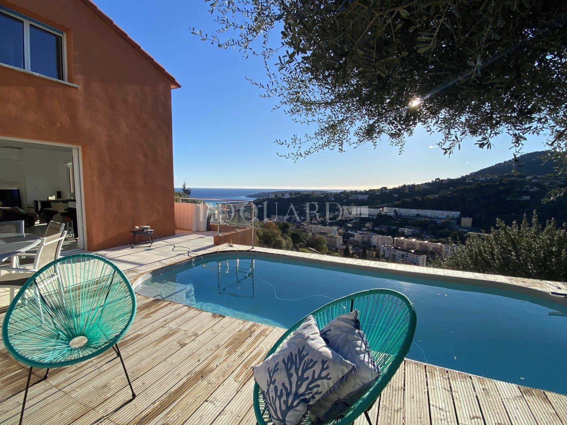 House in Menton, Provence-Alpes-Cote d'Azur 11321576