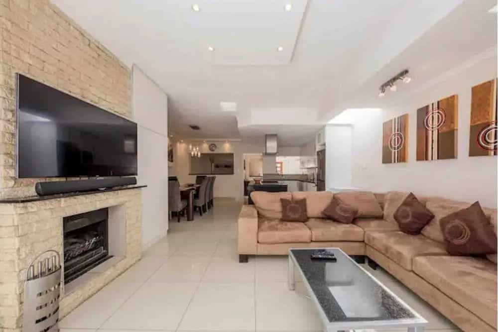 House in Clifton, Western Cape 11321697
