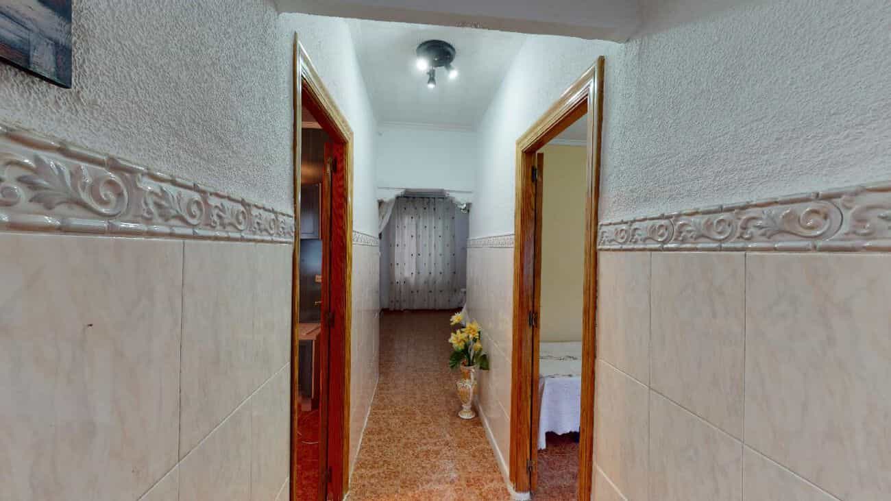 بيت في Aspe, Comunidad Valenciana 11322051