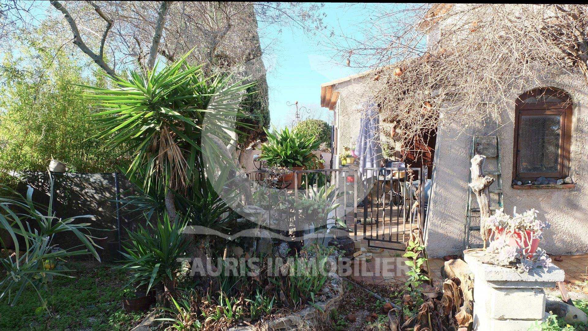 жилой дом в Istres, Bouches-du-Rhône 11322641