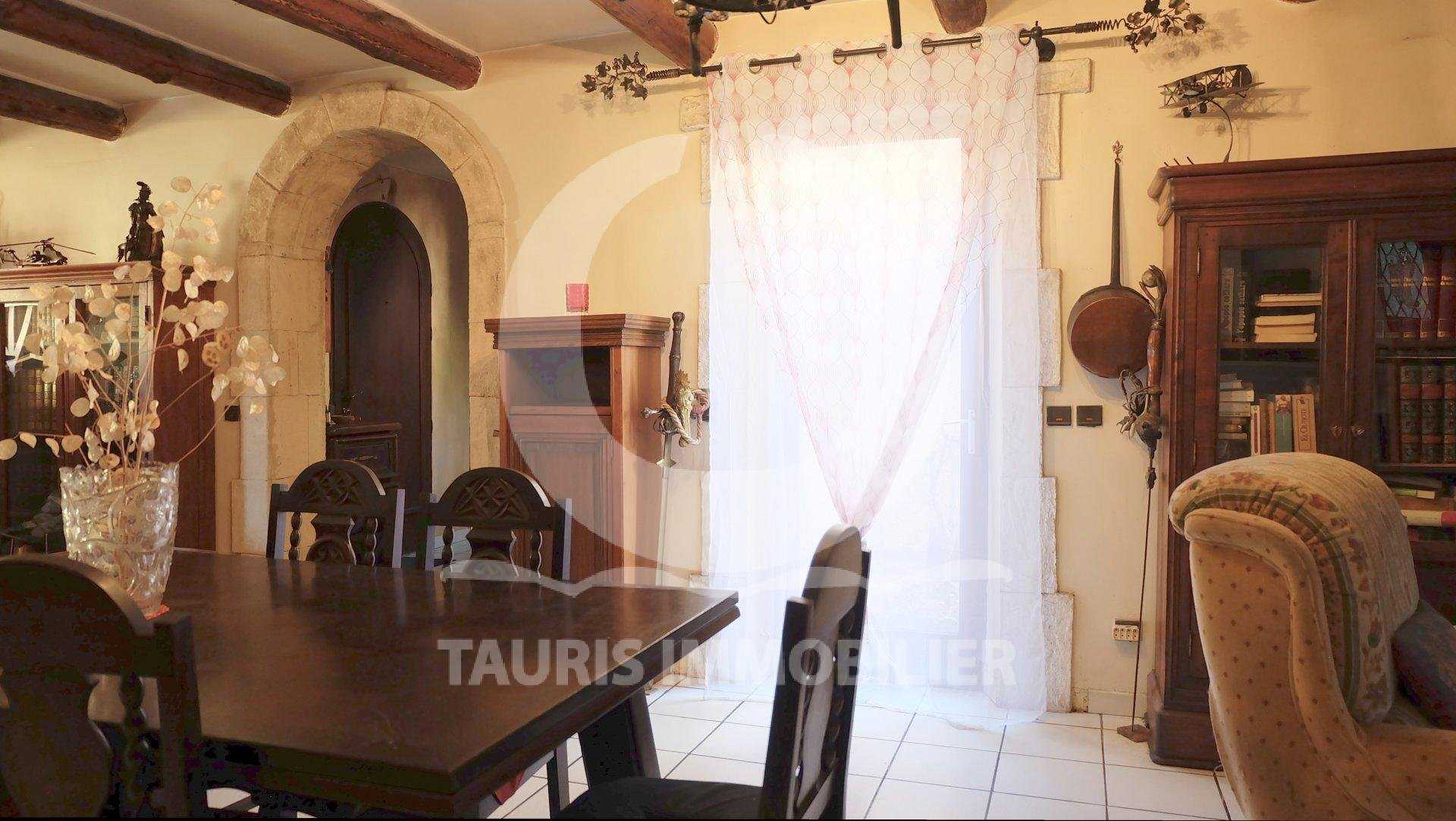 Huis in Istres, Provence-Alpes-Côte d'Azur 11322641