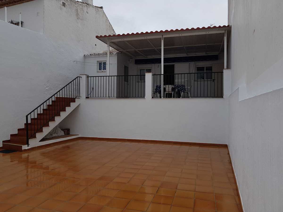 House in Manilva, Andalusia 11323610