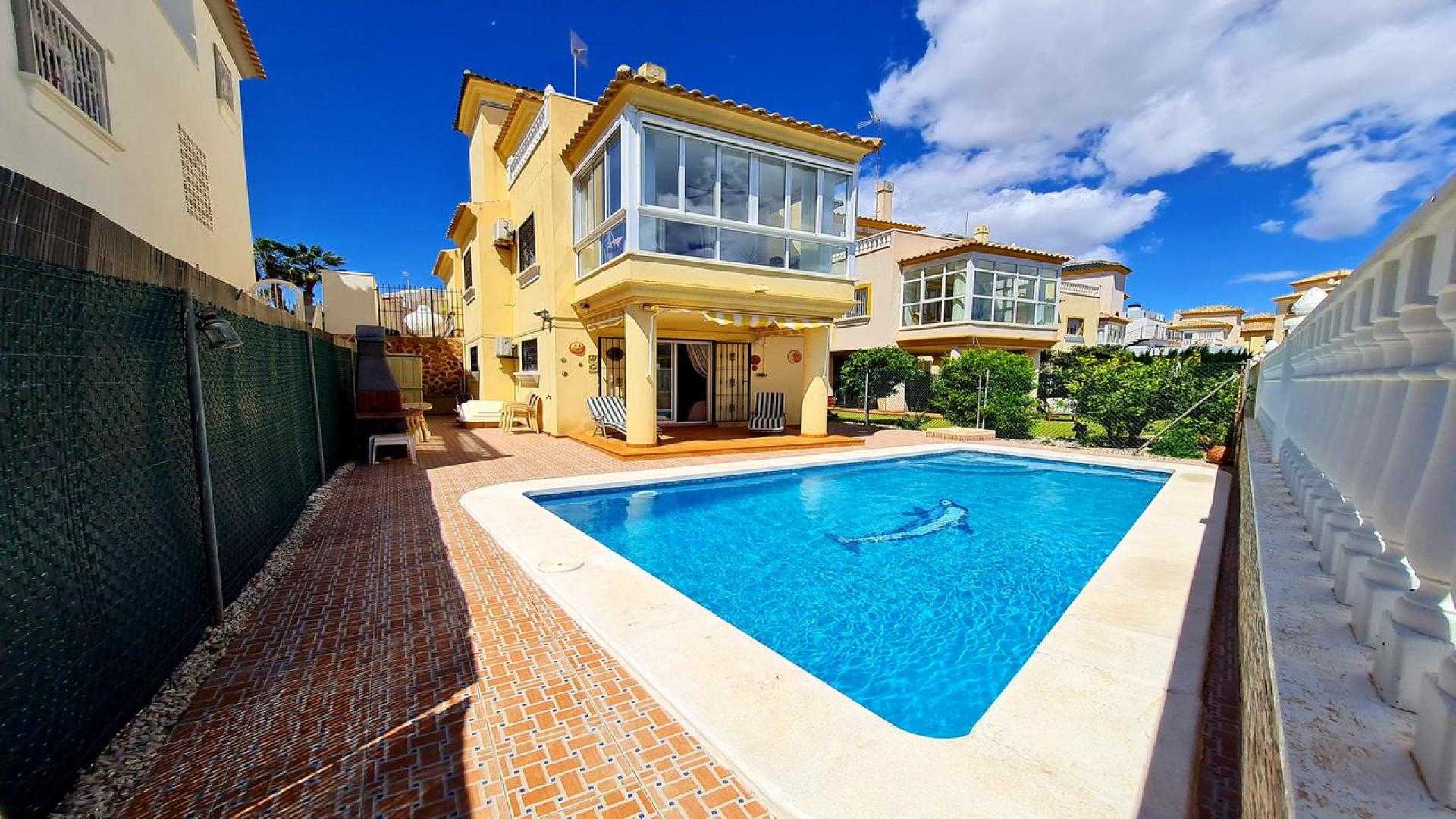 House in Campoamor, Valencia 11326354