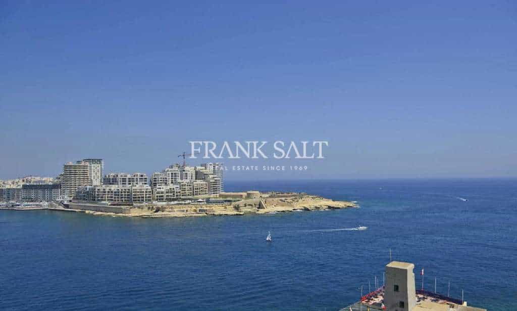 Condominium in Valletta, Valletta 11327012