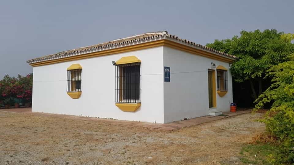 Talo sisään Estepona, Andalucía 11328464