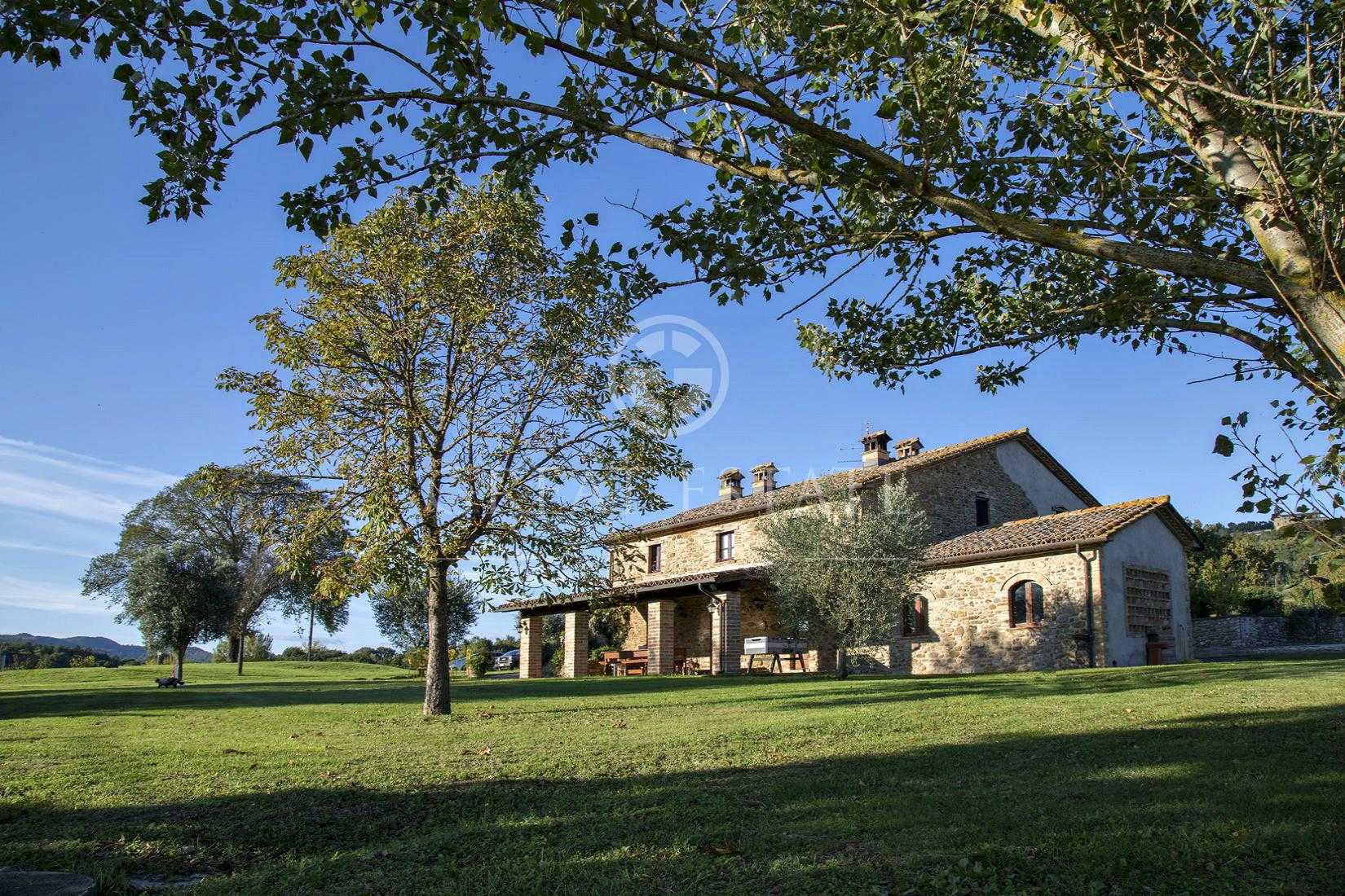 Dom w Citta di Castello, Umbrii 11329171