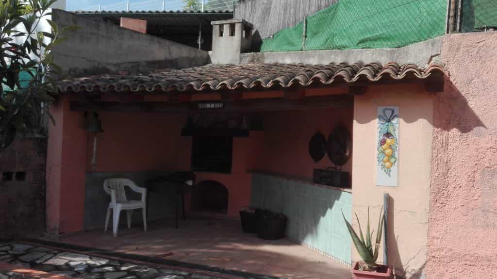 بيت في La Font d'en Carròs, Comunidad Valenciana 11329782
