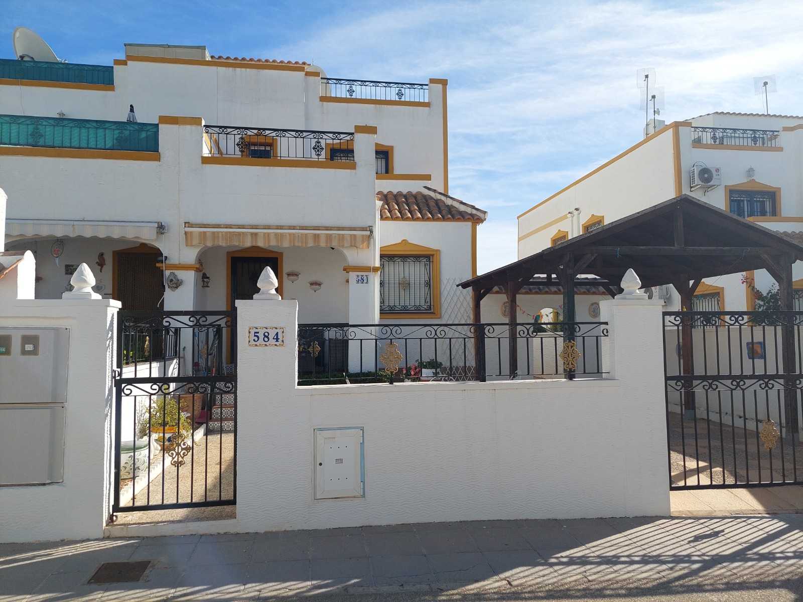 Haus im Orihuela, Valencia 11330009