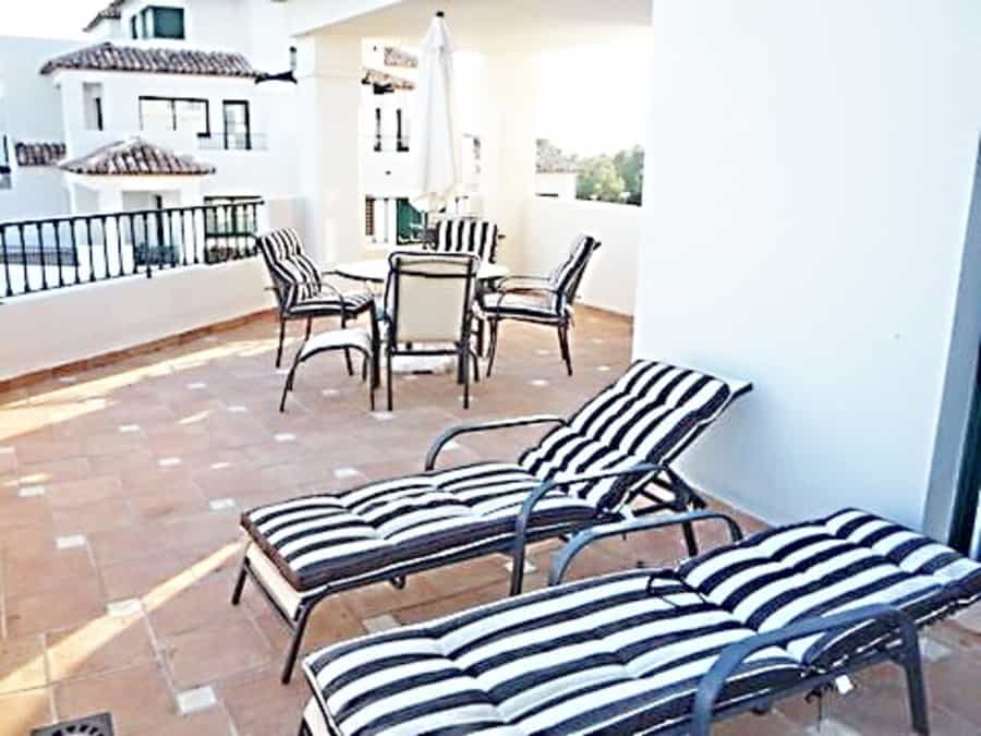 Condominium in La Vila Joiosa, Comunidad Valenciana 11330102