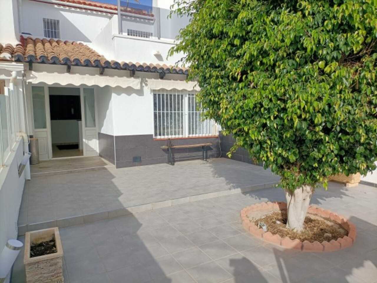 House in Campoamor, Valencia 11334338