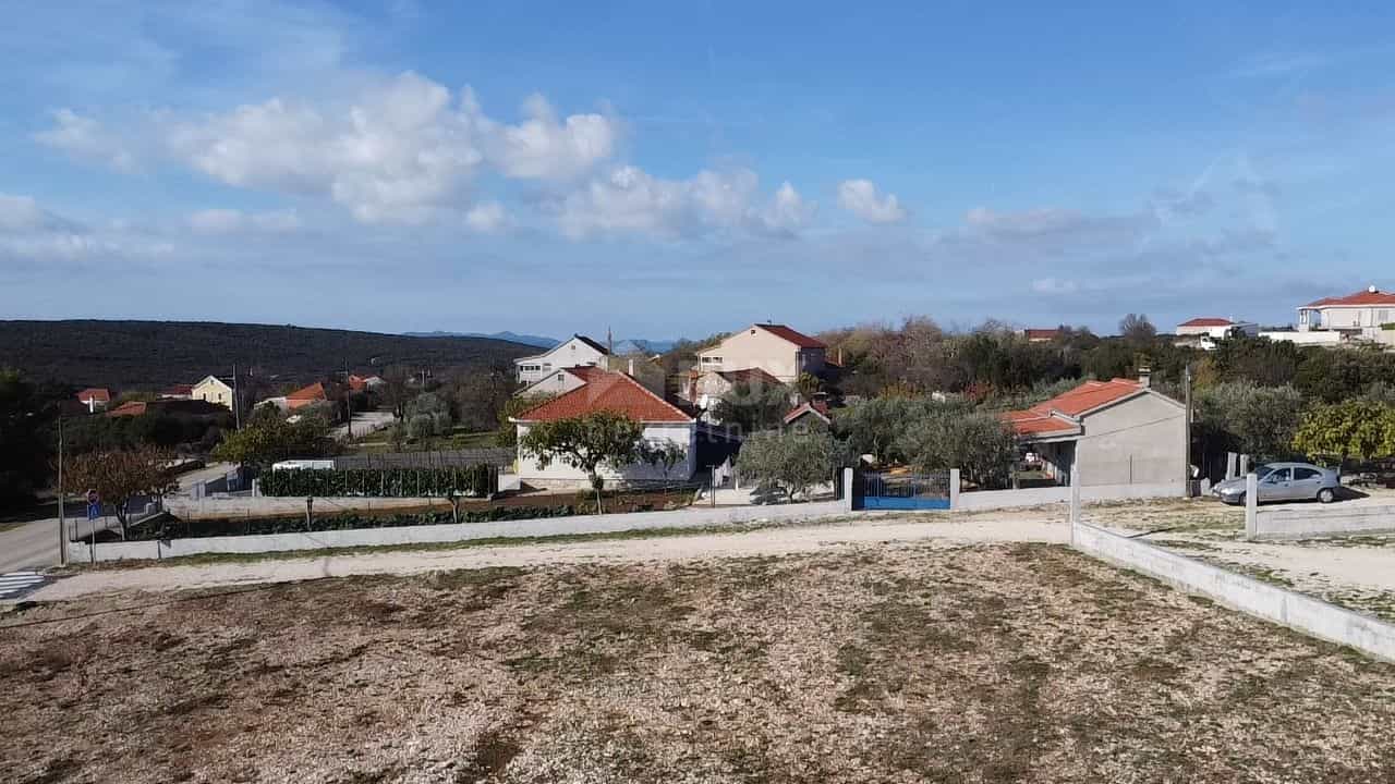 Terre dans Galovac, Zadarska Zupanija 11334899