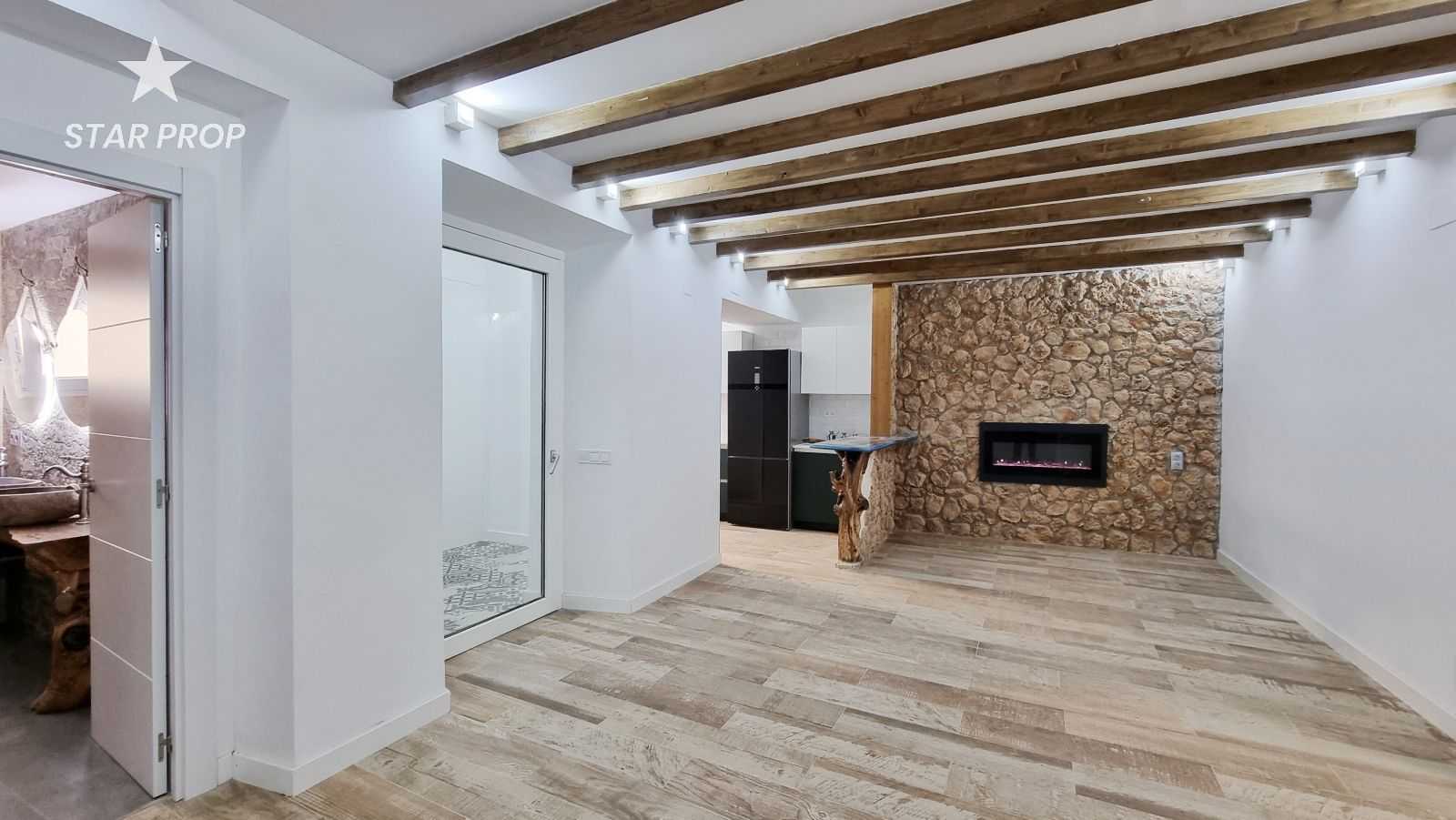公寓 在 Llançà, Catalunya 11336066