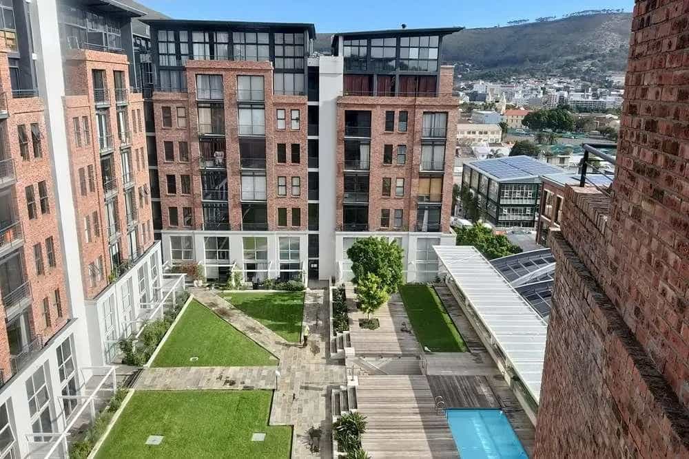 Condominium in Cape Town, 40 Solan Road 11337023