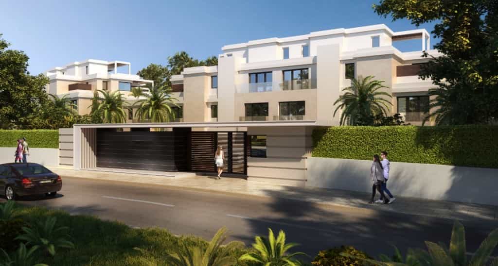 Condominium in Málaga, Andalusia 11337427