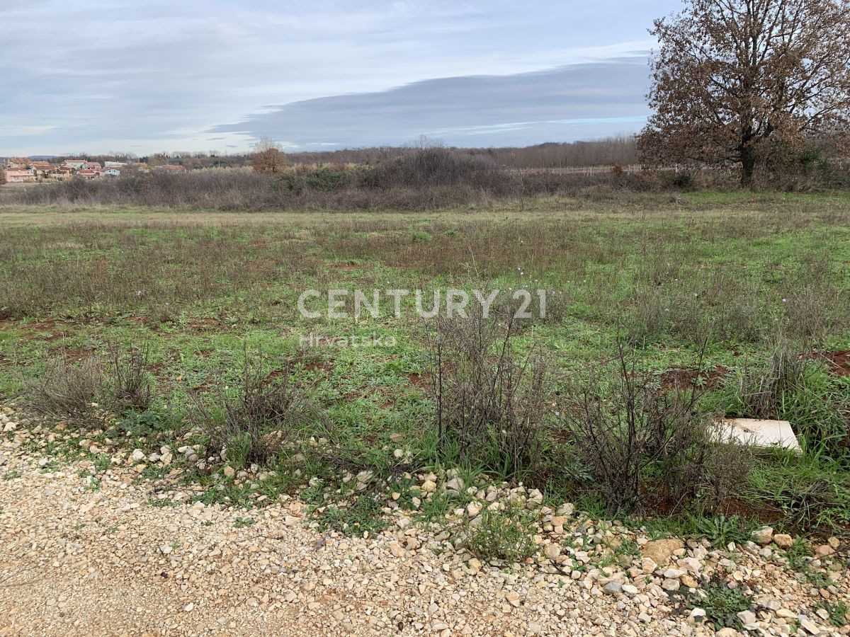 Land in Umag, Istria County 11337708