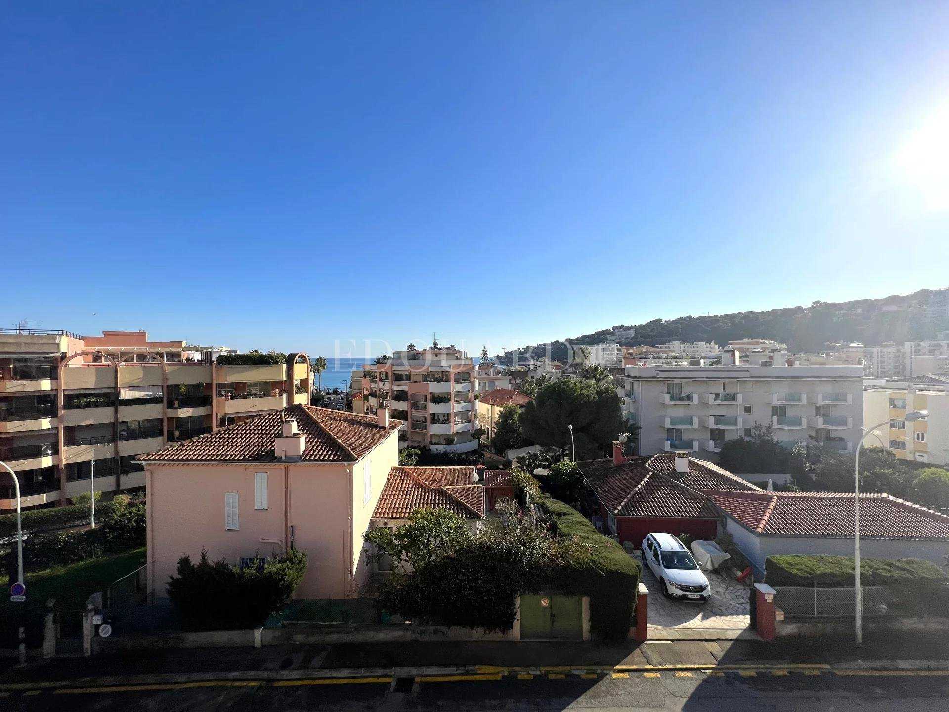 Kondominium di Roquebrune-Cap-Martin, Alpes-Maritimes 11338023