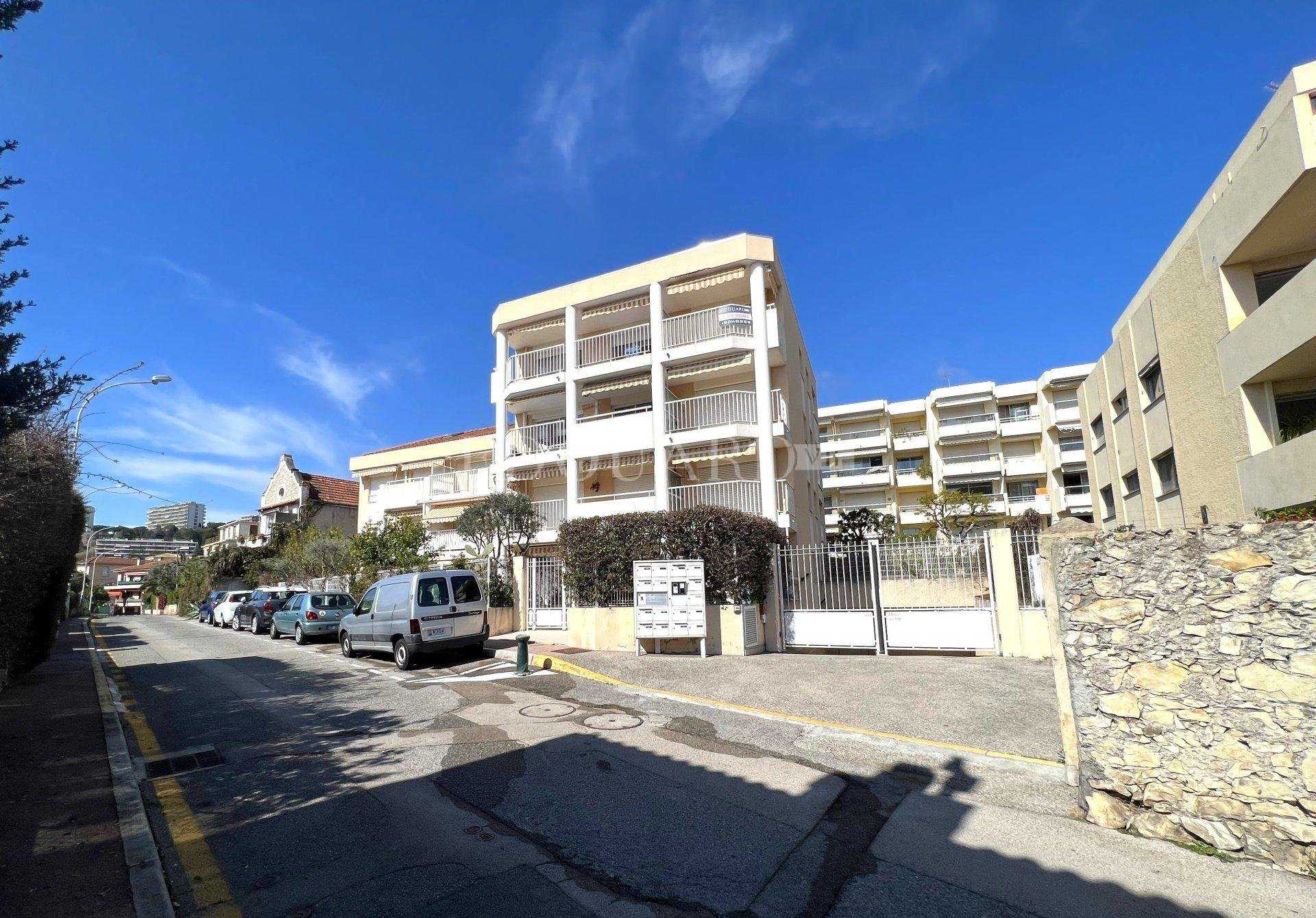 Kondominium w Roquebrune-Cap-Martin, Alpes-Maritimes 11338023