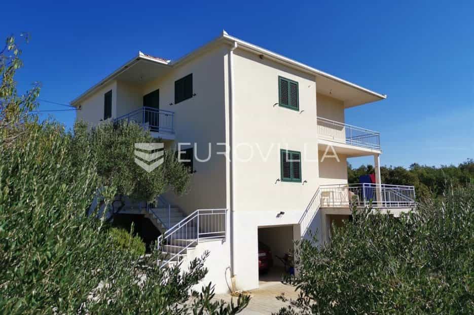 House in Marina, Splitsko-dalmatinska županija 11338214