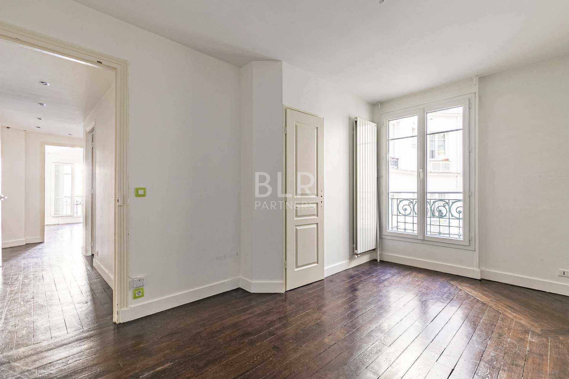 公寓 在 Saint-Mande, Ile-de-France 11338481