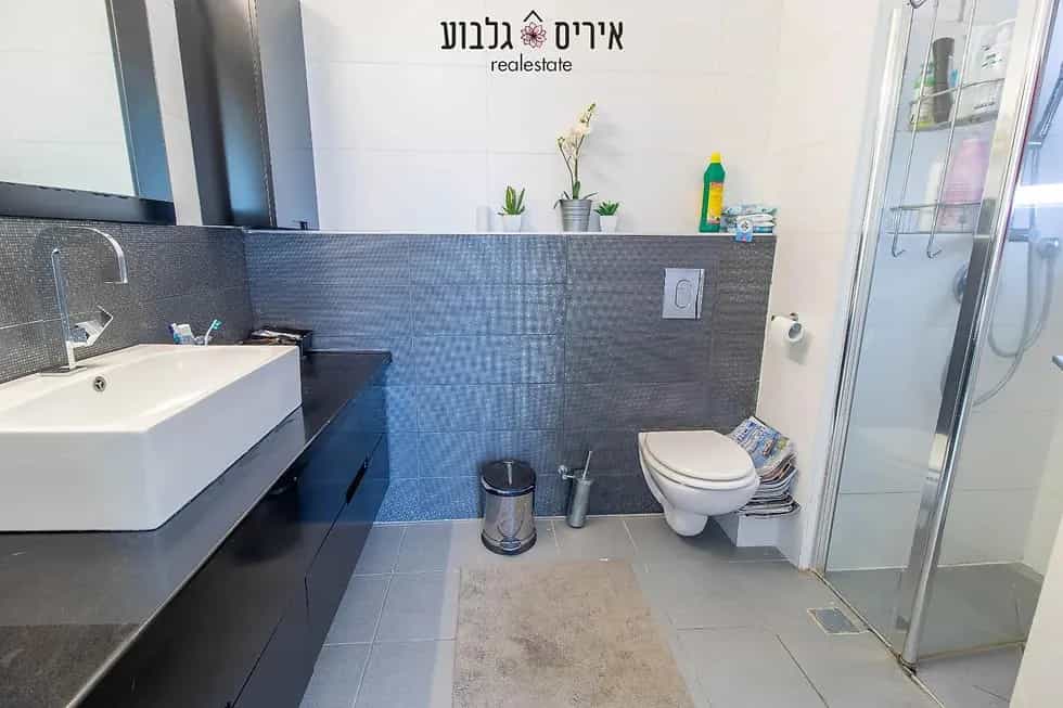 분양 아파트 에 Haifa, Haifa District 11338615