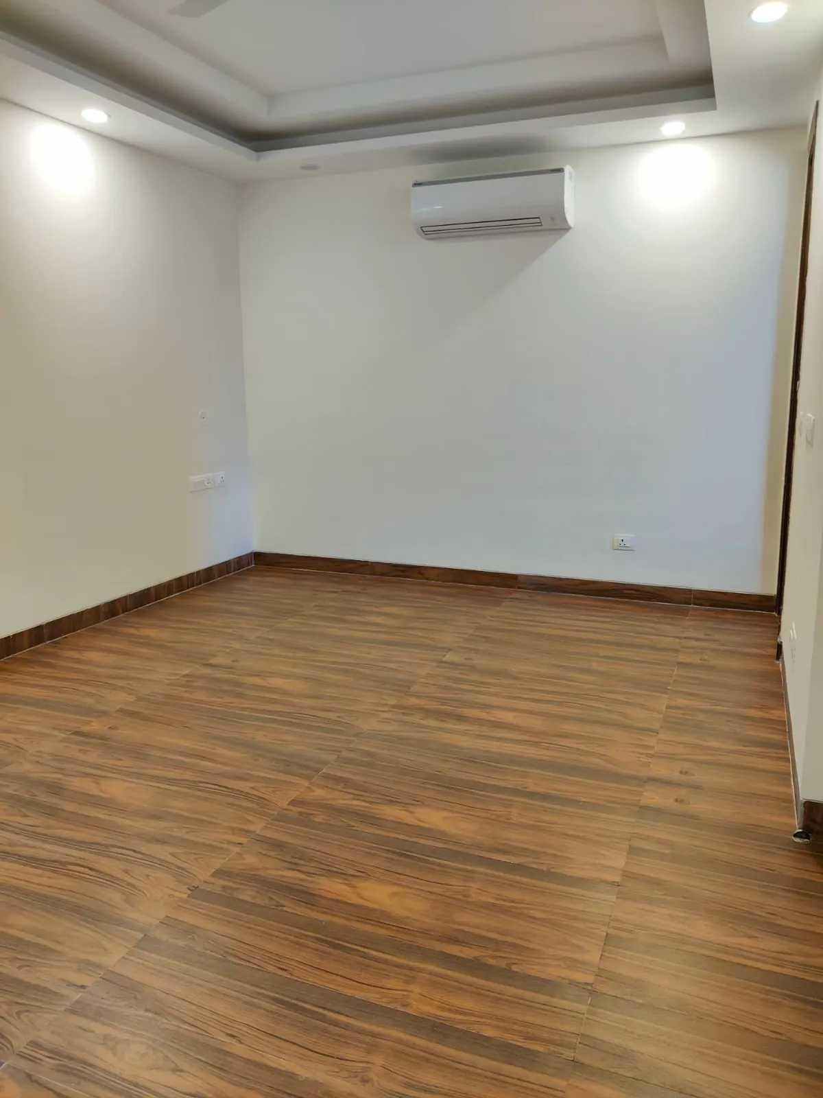 Condominium in Dhanwanpur, Haryana 11338640