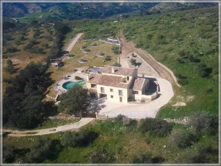 Huis in El Gastor, Andalusia 11338770
