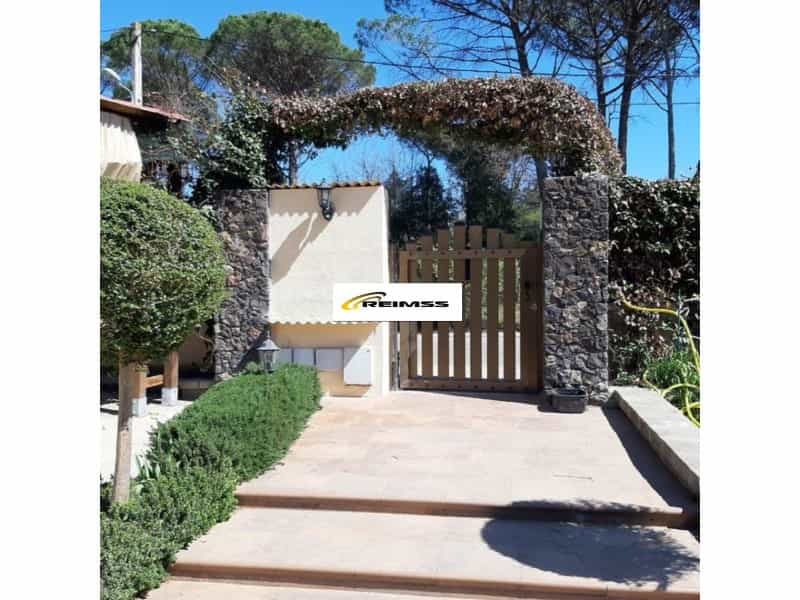 Dom w Vallcanera, Catalonia 11339013