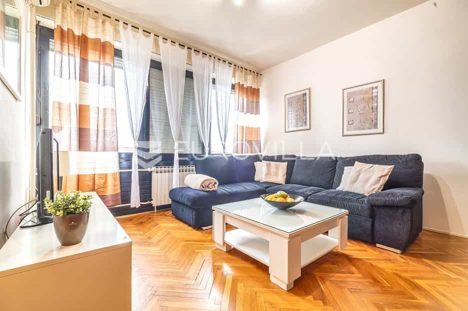 公寓 在 Sesvete, Grad Zagreb 11339082